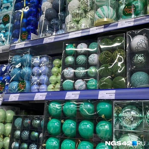 От чего зависит цена, тут понять сложно: иногда наборы с необычными дизайнами стоят дешевле базовых | Источник: Татьяна Ирискина / NGS42.RU