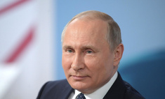 Наставления от Петросяна, слова Семенович и мольбы Сигала: как звезды поздравили Путина с юбилеем