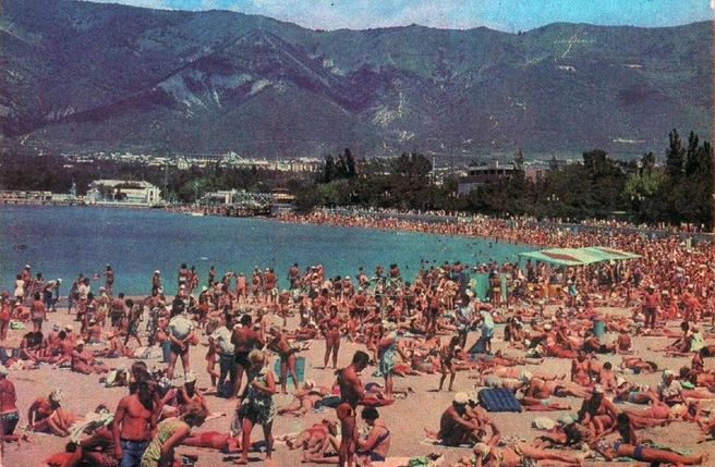 Городской пляж, 1975–1976-е годы | Источник: В. Е. Хмеля 