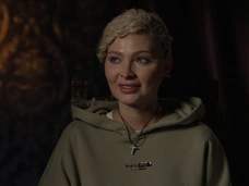 Шишкова разрыдалась в шоу «Наследники и самозванцы»: «Меня недооценивают всю жизнь. Считают бесполезной»