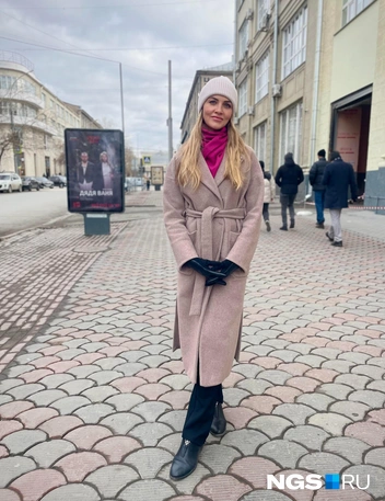 Большинство горожанок выбирают безликие вещи и сливаются с толпой, заметила девушка | Источник: Алёна Золотухина / NGS.RU