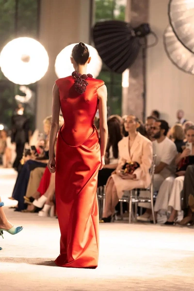 Источник: Schiaparelli
