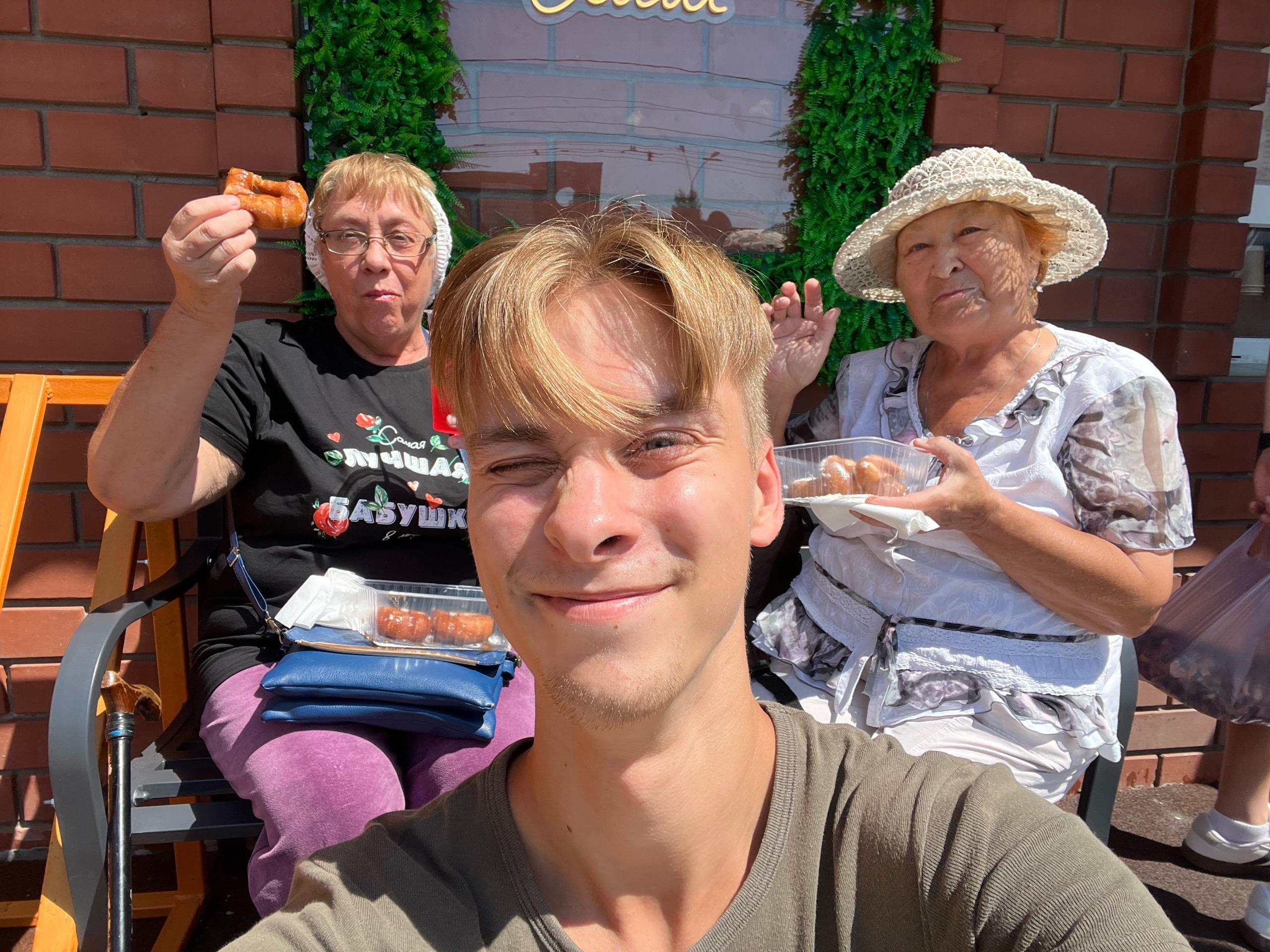 Студент открыл пышечную за 688 тысяч рублей и окупил ее за 2,5 месяца