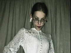 Кто такая Рая? Жуткая внешность сделала ее звездой и любимицей Элджея