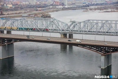 Bus Lane on Nikolaevsky Bridge Temporarily Removed
