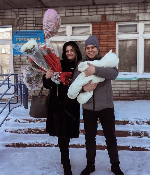 Звезда проекта «Пацанки» Ирина Голощапова впервые стала мамой