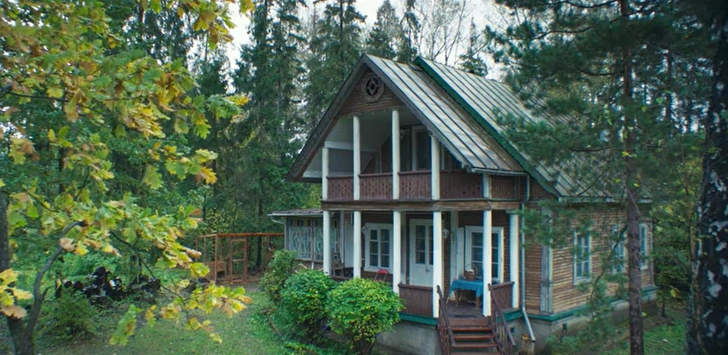 Так дом выглядит в сериале