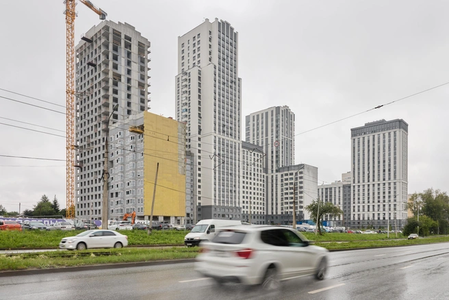 Большие квартиры продаются в двух секциях, которые сдадут в I квартале 2027 года | Источник: PRINZIP