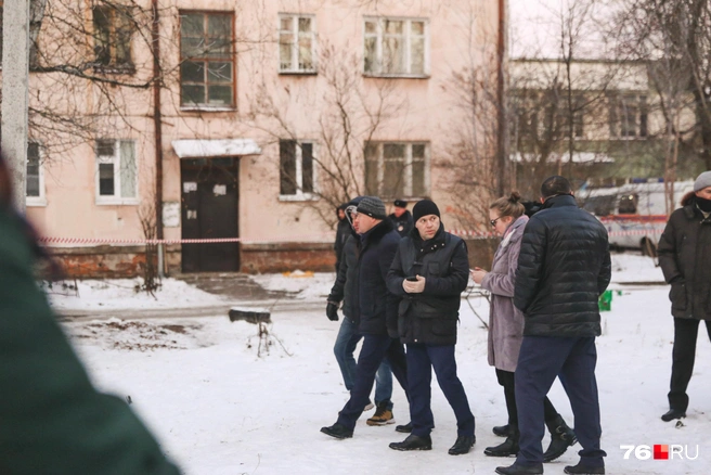 На место ЧП приезжали власти | Источник: Алёна Коточкина