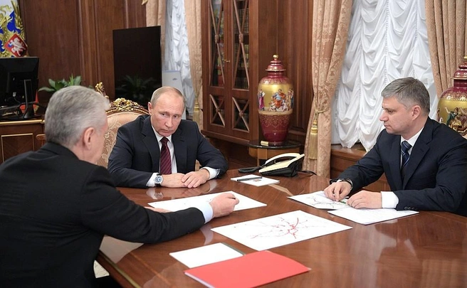 Путин на встрече с Собяниным, где обсуждался проект МЦД-5  | Источник: Kremlin.ru