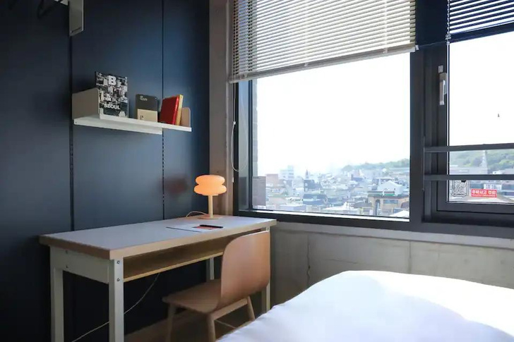 Матрас на полу, стиральная машина на балконе: 10 особенностей корейских квартир, которые вас удивят
