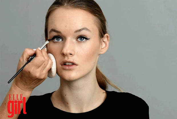 Фото №1 - Beauty-уроки Elle Girl: Как правильно рисовать стрелки