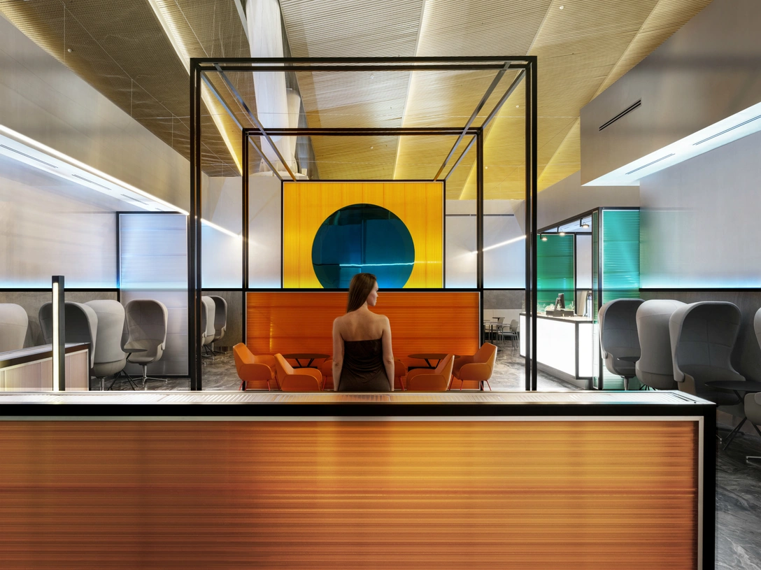 Бизнес-зал аэропорта «Платов» по проекту VOX Architects (фото 0) | Источник: Михаил Лоскутов