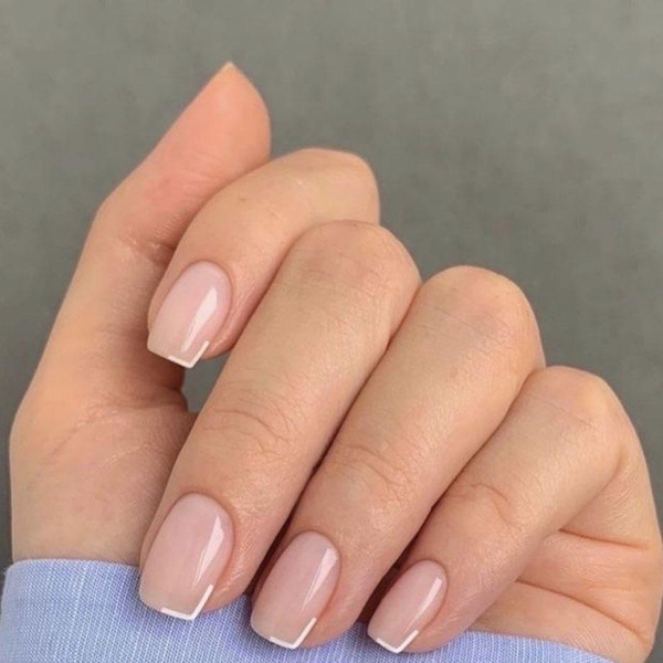Нежный маникюр: 10 лучших дизайнов на короткие ногти | theGirl