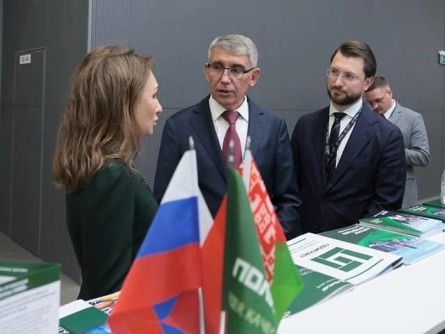 Сотрудничество с белорусскими партнерами и поддержка регионов России позволяет ускорить развитие национальных инновационных производств | Источник: пресс-служба правительства Тульской области, пресс-служба ГК «Полипласт»