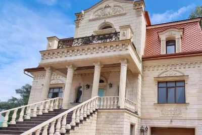 Продажа дворца под Уфой: 100 млн рублей и недоделки