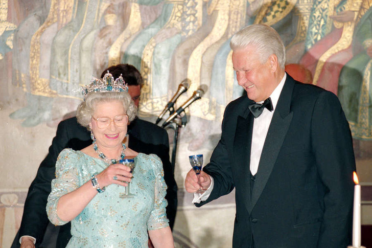 Ждали 40 лет: как Елизавета II в первый и последний раз приехала в Россию