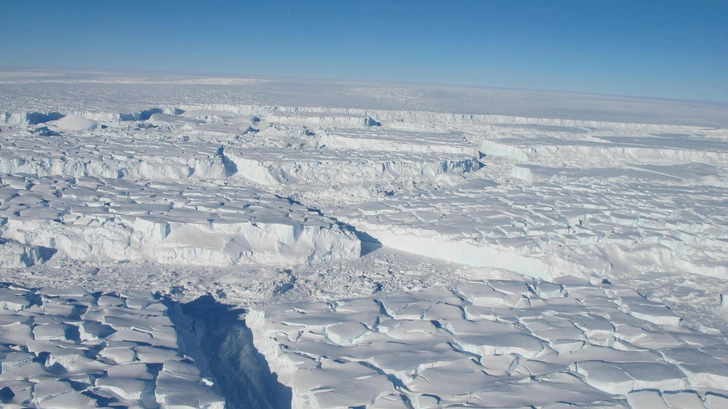 Треснувший лед Туэйтса | Источник: NASA Image Collection via Legion-media