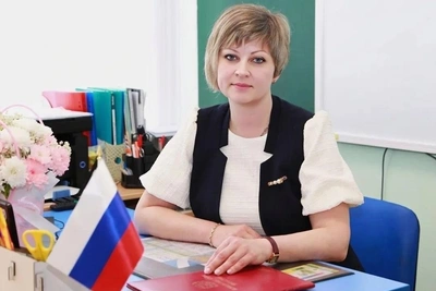 Анастасия Замешаева — почётный работник образования РФ