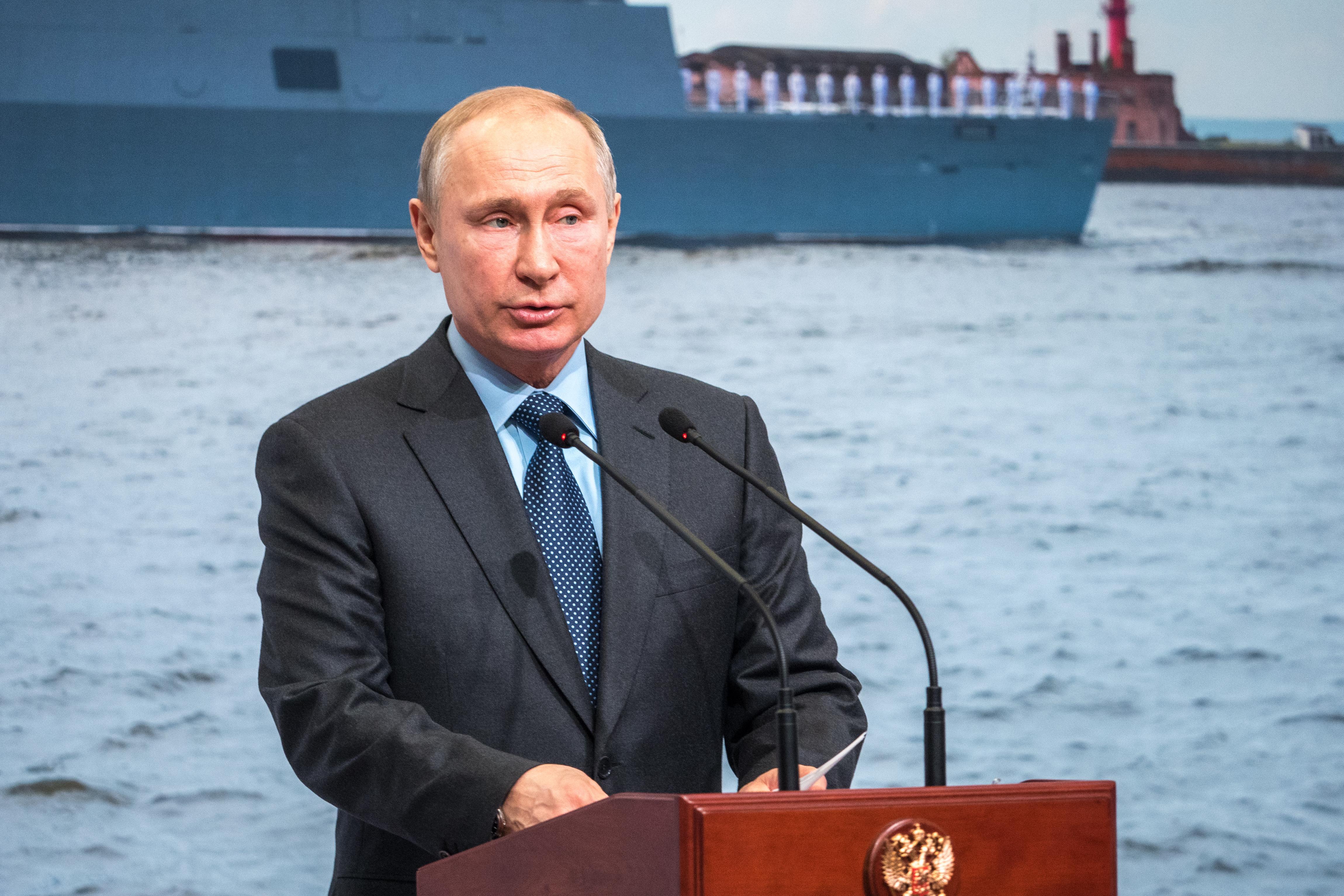 Путин рассказал, за кем будущее России: главные заявления на встрече с участниками программы «Время героев»