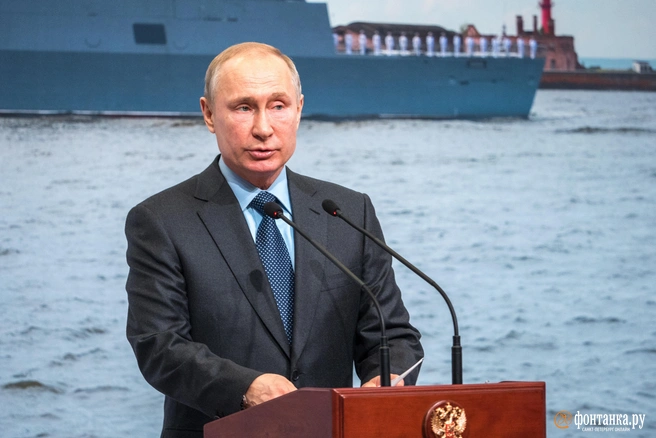 По словам Путина, участники программы «Время героев» доказали свою преданность родине | Источник: Михаил Огнев / FONTANKA.RU