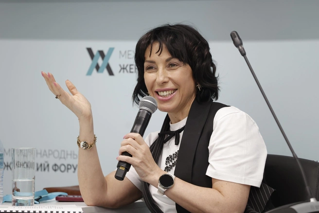 Савинова — член «команды Паслера» | Источник: Владислав Лоншаков / E1.RU