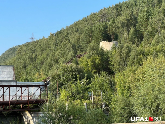 Видимо, остатки завода | Источник: Андрей Бирюков / UFA1.RU