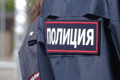 В Перми незнакомец ранил ножом девушку в подъезде