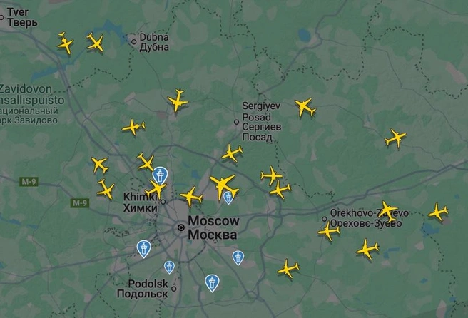 Так сейчас выглядит небо над Москвой | Источник: flightradar24.com