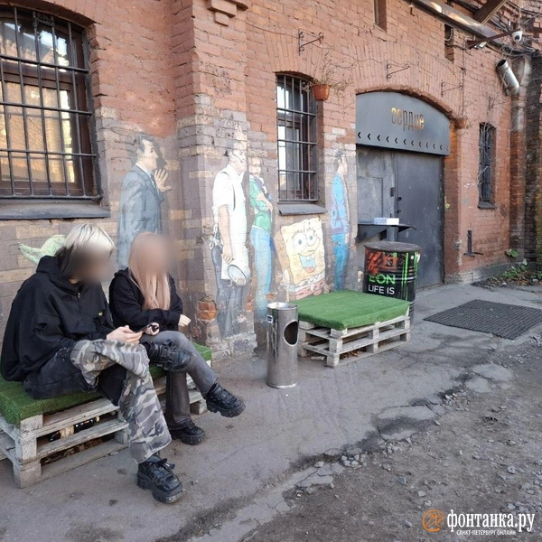 Во дворах Лиговского, 50 | Источник: Ирина Багликова / FONTANKA.RU