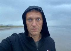 Представители Алексея Навального показали, откуда взялась бутылка с «Новичком» – видео