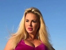 Анна Семенович жила с иностранцем полтора года: «У нас был гостевой брак, все устраивало»