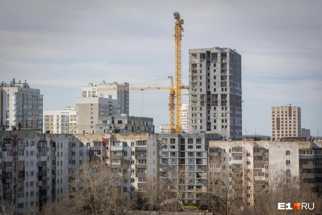 Покупатели квартир в новостройках всё чаще получают ключи позже обещанных сроков | Источник: Владислав Лоншаков / E1.RU
