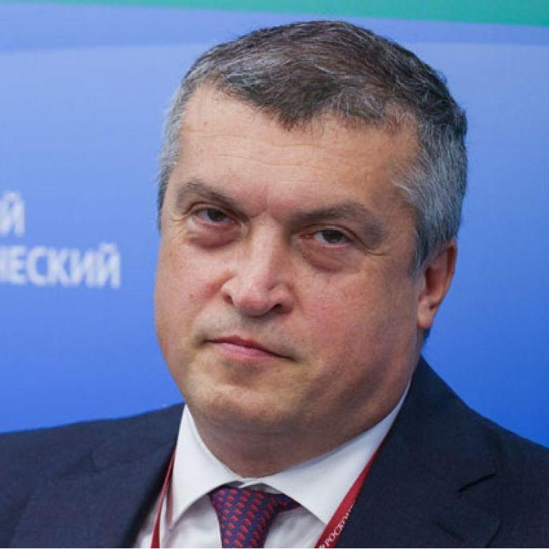 <p>Павел Волков</p>