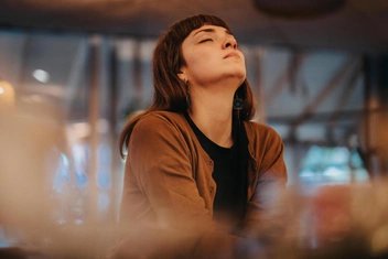 «Всегда считала, что заниматься сексом надо только с мужчиной, с которым сможешь создать семью. Я неправа?»