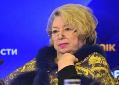 «Он был самым лучшим комментатором»: Татьяна Тарасова оплакивает Александра Гришина, который погиб этой ночью