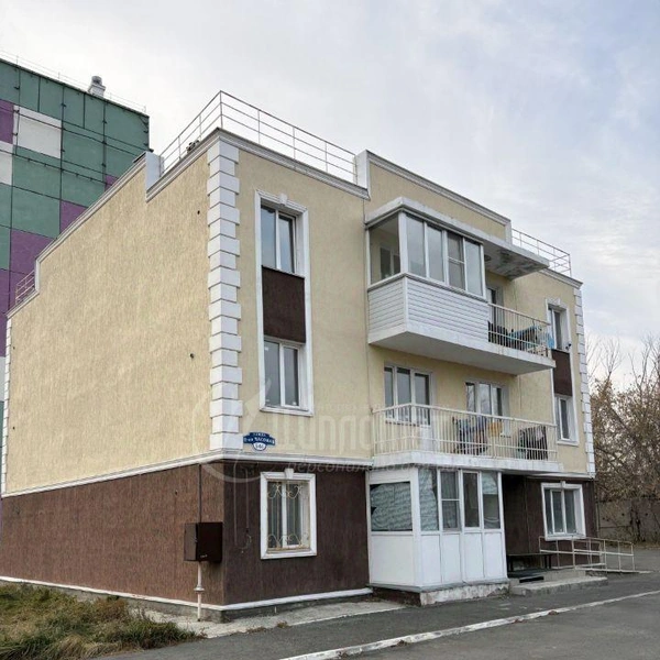 Однушка в ЖК «Счастливая жизнь», расположенном на 2-й часовой стоит 2&nbsp;млн рублей | Источник: kurgan.cian.ru