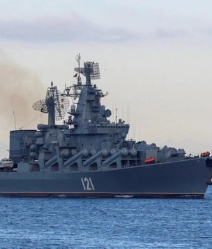 Что надо знать о флагманском крейсере «Москва», на котором сегодня произошел пожар (а потом он затонул)