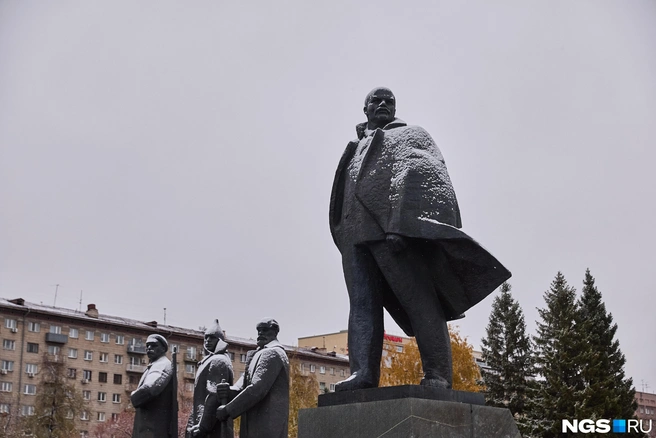 По прогнозу синоптиков, завтра будет еще холоднее | Источник: Александр Ощепков / NGS.RU