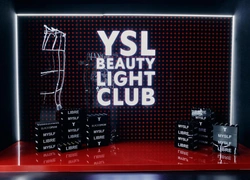Знаменитости, синтез красоты и музыки: YSL Beauty Light Club в Алматы