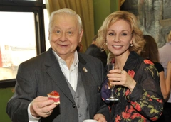 Марина Зудина и Анна Седокова. Психолог о звездах, побывавших в созависимых отношениях