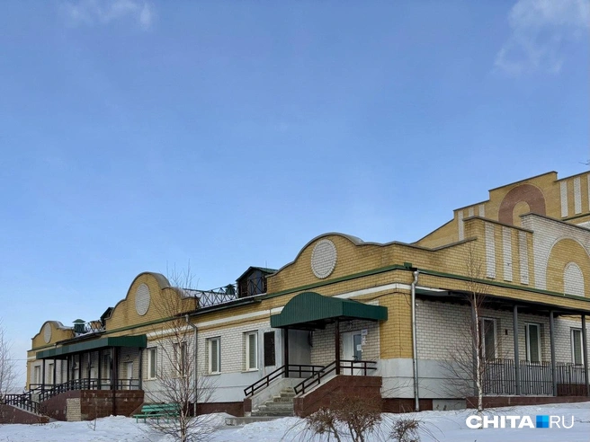 Здание пищеблока на КСК (фото сделано зимой 2025 года) | Источник: Артем Стромилов / CHITA.RU