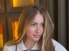 Наталья Куклева, чей муж изменял с Мариной Африкантовой, борется за дом, который строила с ним