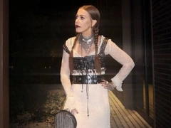 «Чем дальше, тем больше Мадонна»: новый образ Ксении Собчак взорвал соцсети