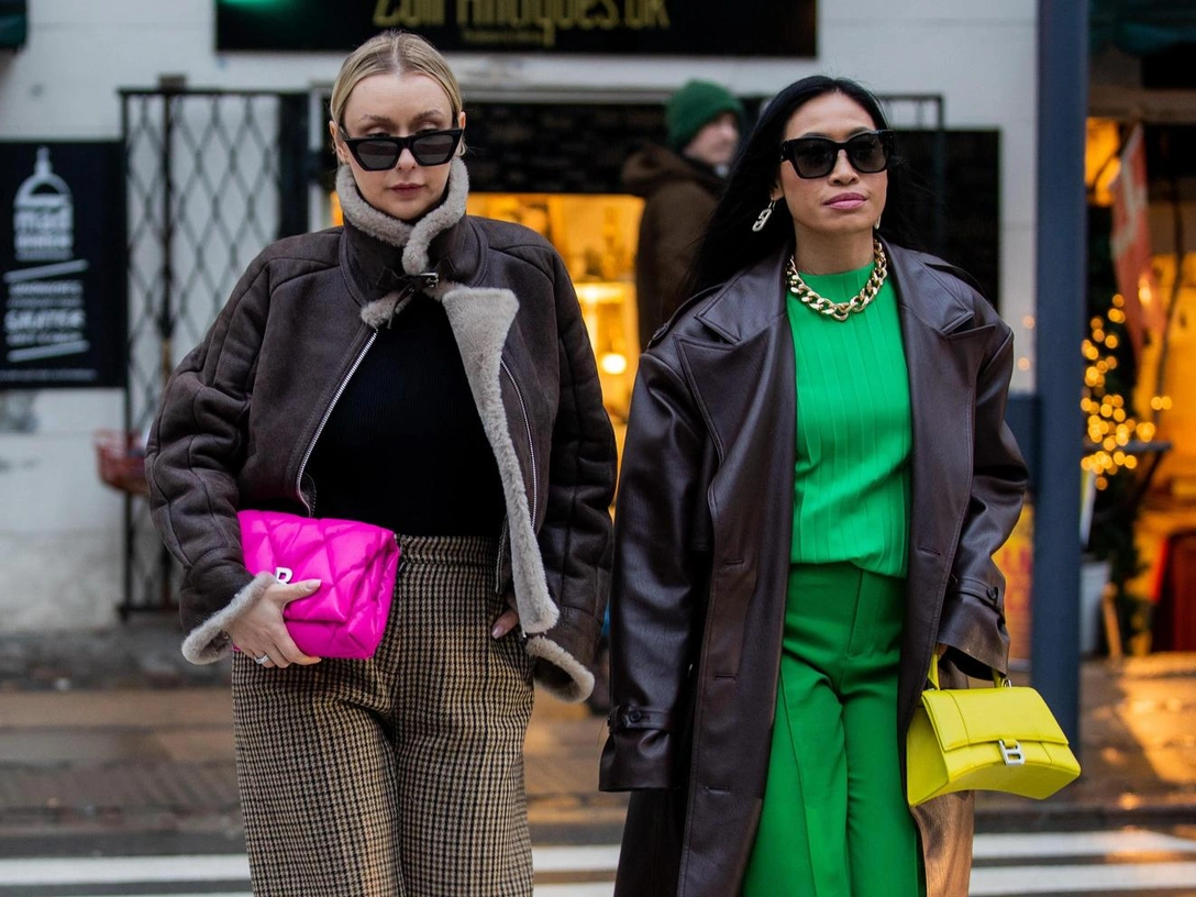 5 лучших моделей верхней одежды для женщин старше 40 лет | marieclaire.ru