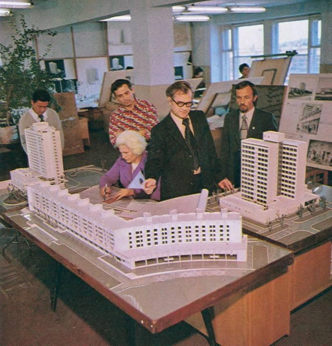 Красноярскгражданпроект и макет застройки Предмостной площади, 1979 год | Источник: «Красноярск Исторический» / Telegram