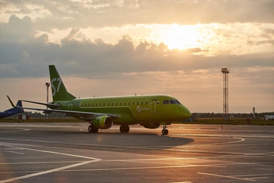Boeing 737 S7 выкатился за полосу в Норильске