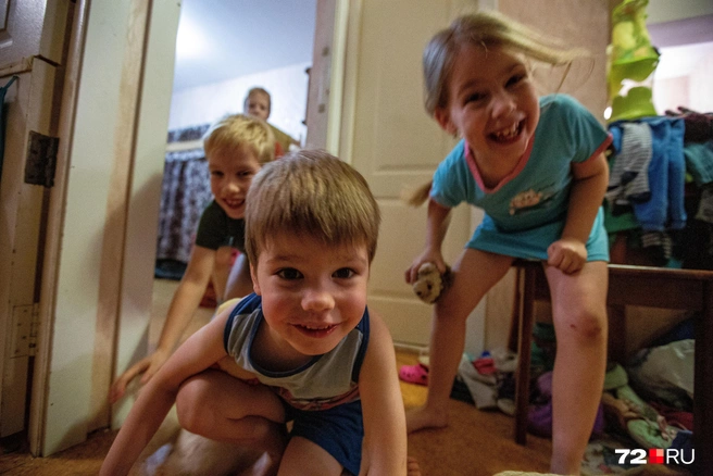 Сколько детей в семье, в которой вы выросли? А в вашей собственной? Расскажите в комментариях | Источник: Александр Ощепков / Городские медиа