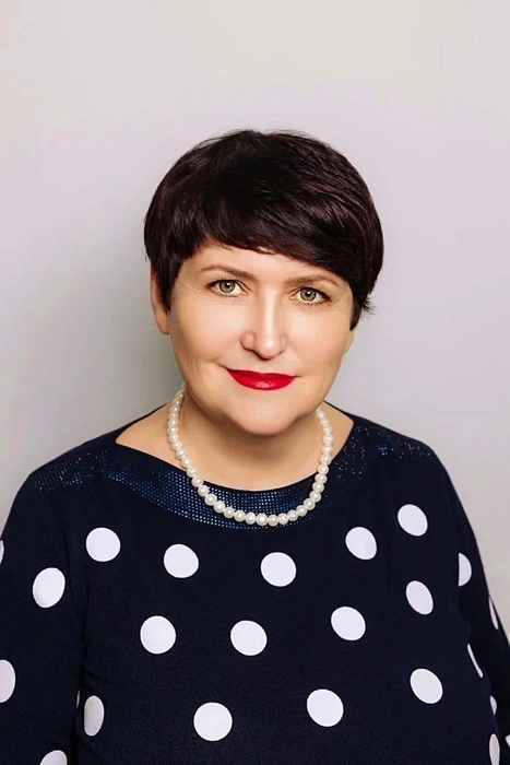 Елена Викторовна ожидает 1 сентября с нетерпением: успела соскучиться | Источник: Министерство образования