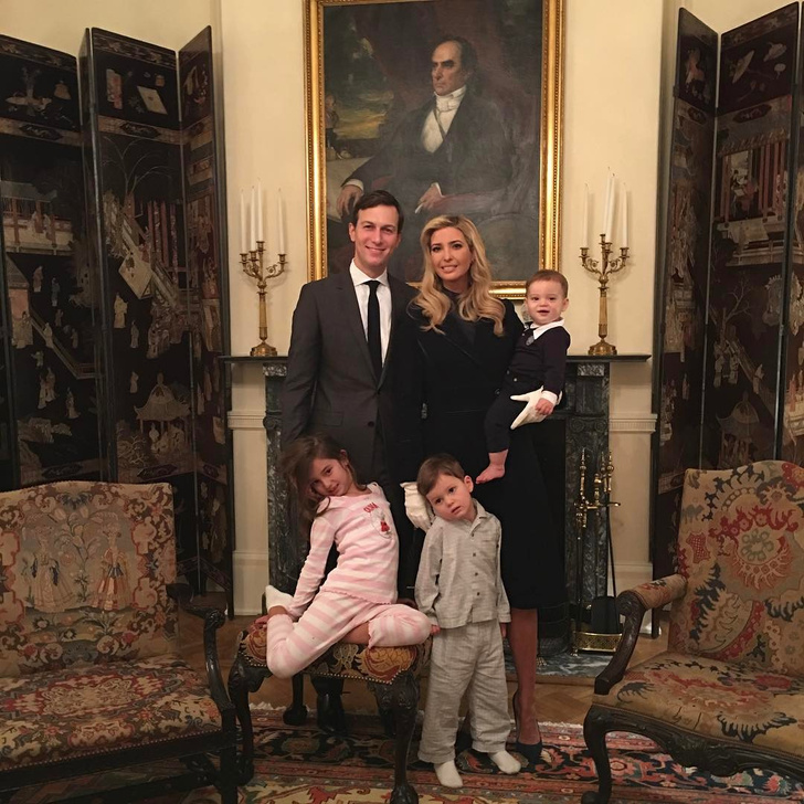Семейные ценности: новые фото Иванки Трамп с детьми